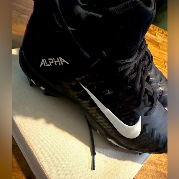 Nike Alpha cleats 11.5 Excellent condition black and white - Picture 1 of 12